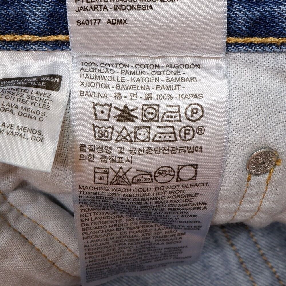 Levis 550 Jeans Mens Size 52x30 Measures 49x28 Blue Straight Leg Cotton Denim - Picture 9 of 13